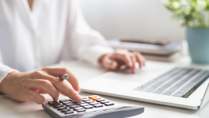 Custom logo designers in Trivandrum